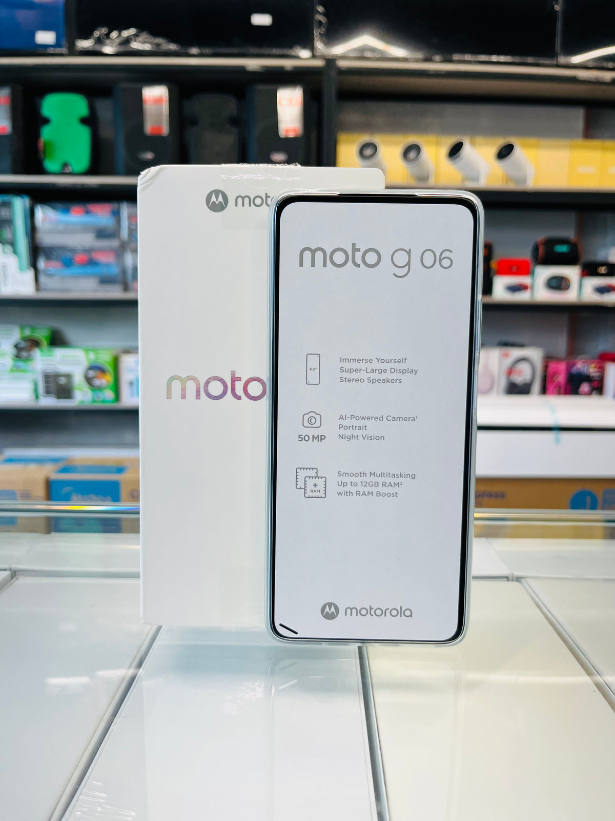 MOTOROLA G06 256GB/4GB + 4GB DE RAM